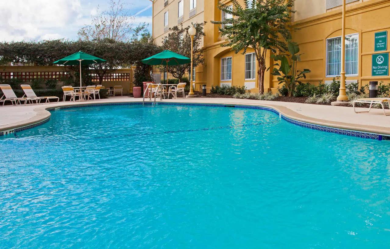 La Quinta By Wyndham Usf Hotel Tampa Exterior foto